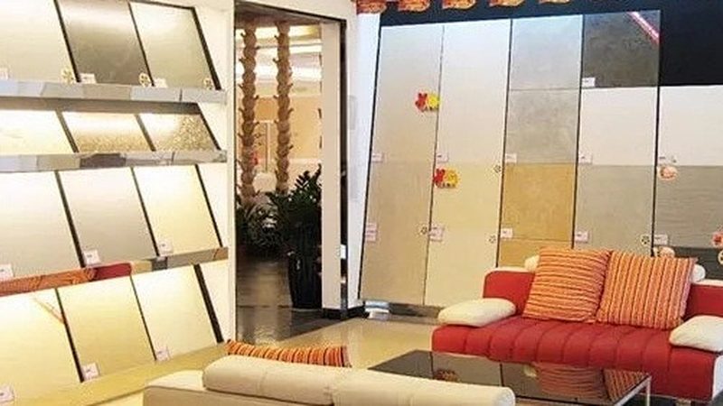 以下是一个装修施工队人工费报价清单示例，仅供参考：